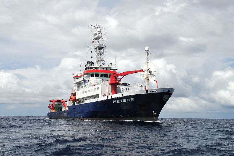 The German research vessel METEOR. Photo: H. v. Neuhoff, GEOMAR