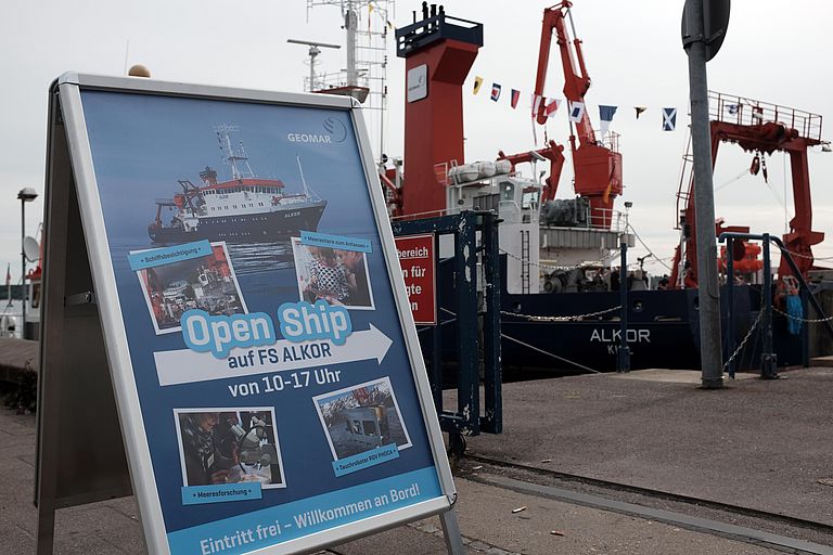 Am Freitag, 23. Juni, können Gäste der Kieler Woche wieder das Forschungsschiff ALKOR erkunden. Foto: J. Steffen, GEOMAR