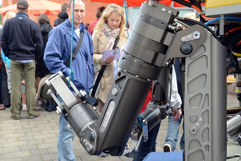 Roboter und andere hochmoderne Tiefseegeräte sind ebenfalls beim Tag der offenen Tür des GEOMAR zu sehen. Foto: J. Steffen, GEOMAR