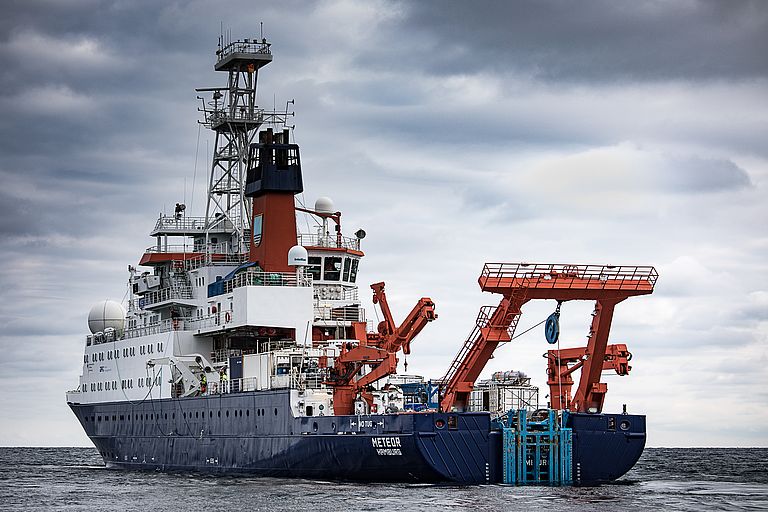 Research vessel METEOR. Photo: Michael Beims.