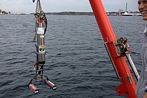 The Underwater Vision Profiler during a trial in the Kiel Fjord. The UVP provided crucial data for the new study. Photo: Rainer Kiko, GEOMAR