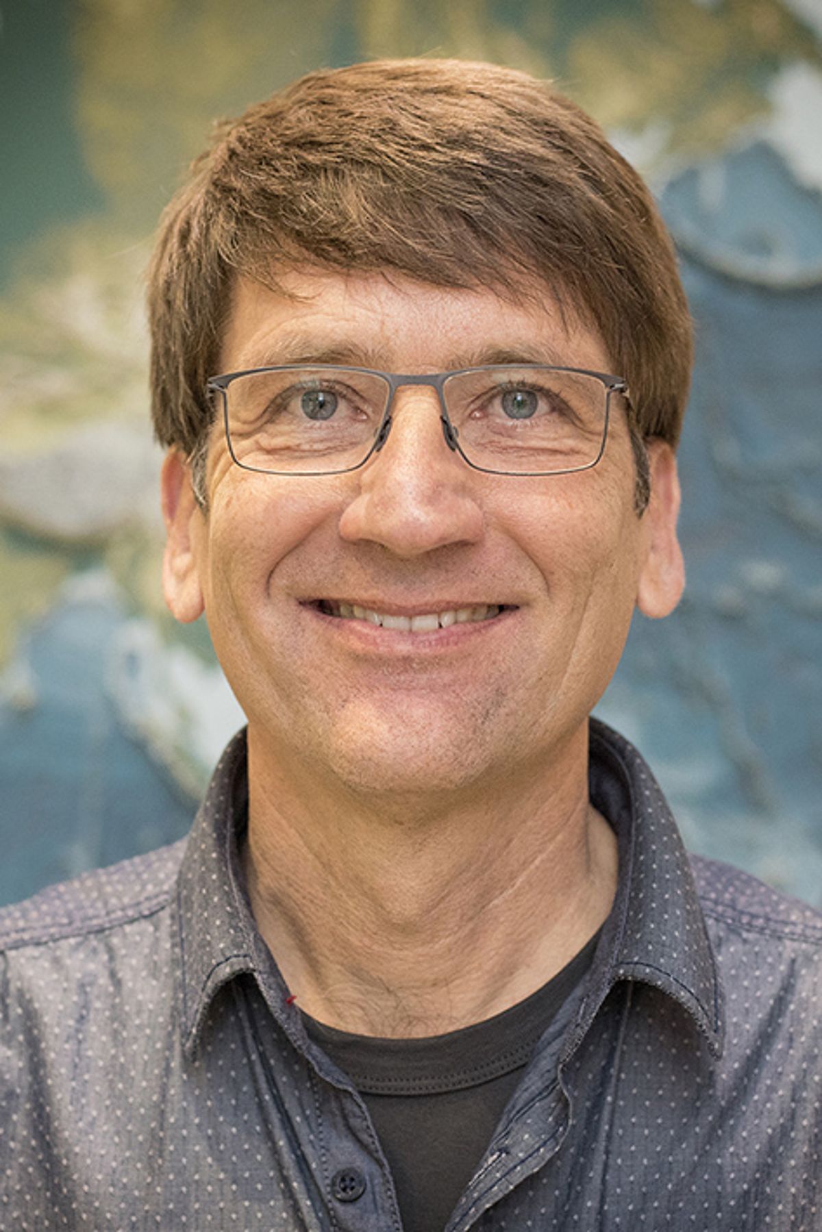 Dr. Sven Petersen (Senior Scientist)