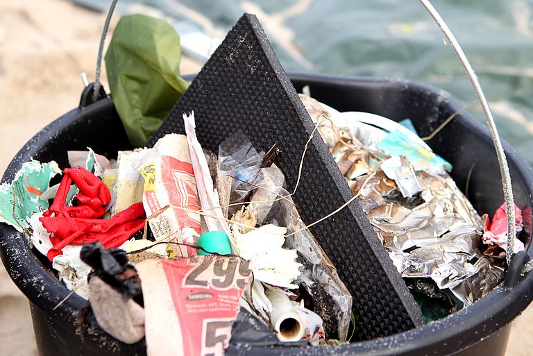 Plastik macht einen Großteil des Mülls am Strand aus. Foto: Christian Urban, Future Ocean