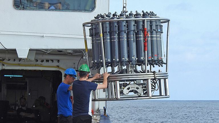 Deployment of a rosette water sampler 