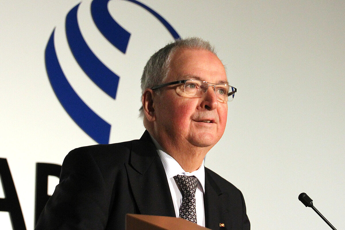 Klaus Töpfer hielt die Laudatio auf den Preisträger
