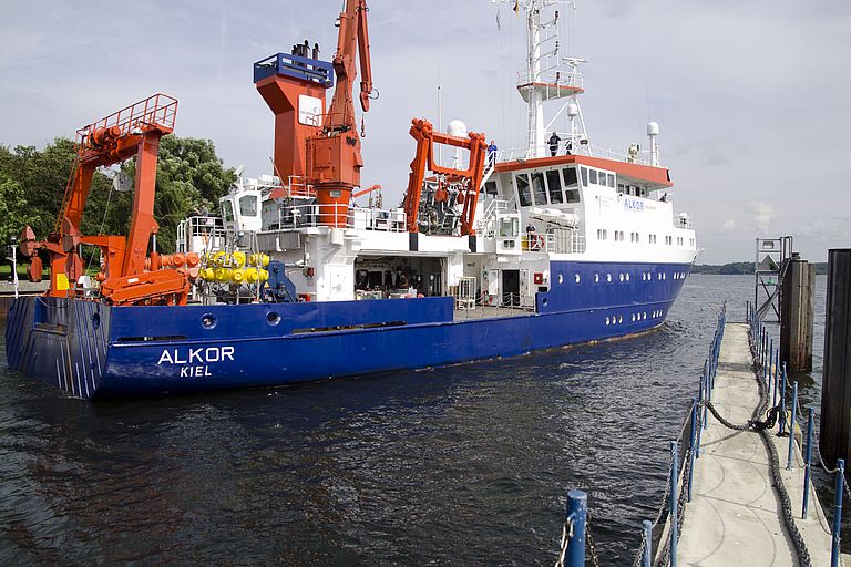 Chief scientist Dr. Olaf Pfannkuche and his team will cruise to the eastern Gotland Basin for four weeks. Photo: J. Steffen, GEOMAR