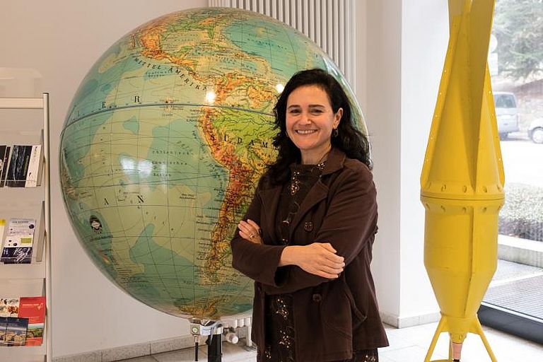 Prof. Dr. Linda Amaral-Zettler. Foto: Charlotte Häfele/GEOMAR