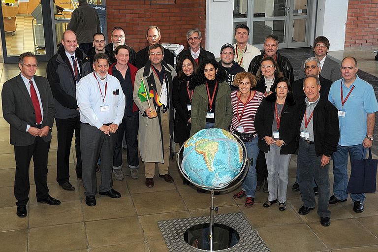 Brasilianische Besucher mit Gastgebern. Foto: Jan Steffen, IFM-GEOMAR.