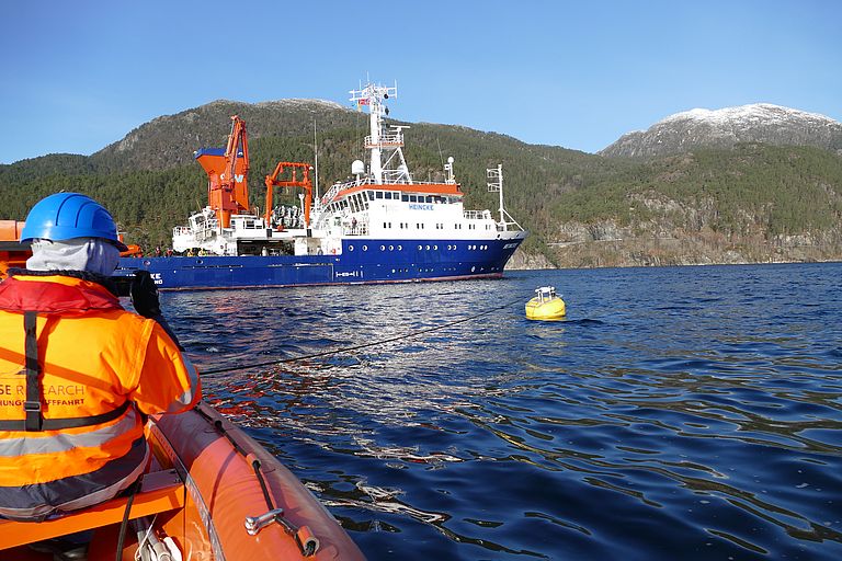 RV Heincke in Masfjord recovery of a WireWalker mooring with a profiling CPICS camera from HZG. Photo: Saskia Rühl