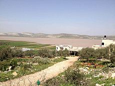 On the way to the sampling site near Maythaloun