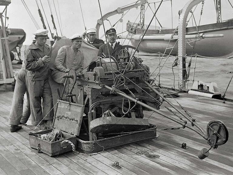 [Translate to English:] An der Drachenwinde.