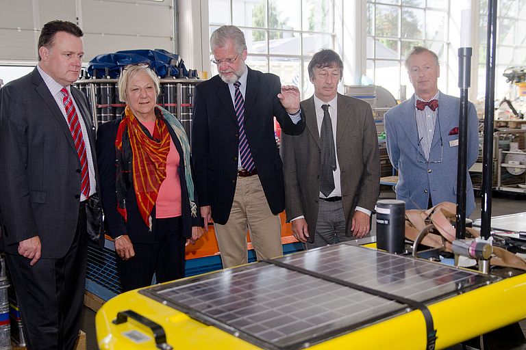 Von links: Bürgermeister M. Savage, Vizepräsidentin Forschung Dalhousie University M. Crago, GEOMAR Direktor Prof. Dr. P. Herzig, Prof. Dr. D. Wallace und Prof. Dr. C. Dullo. Foto: J. Steffen, GEOMAR.