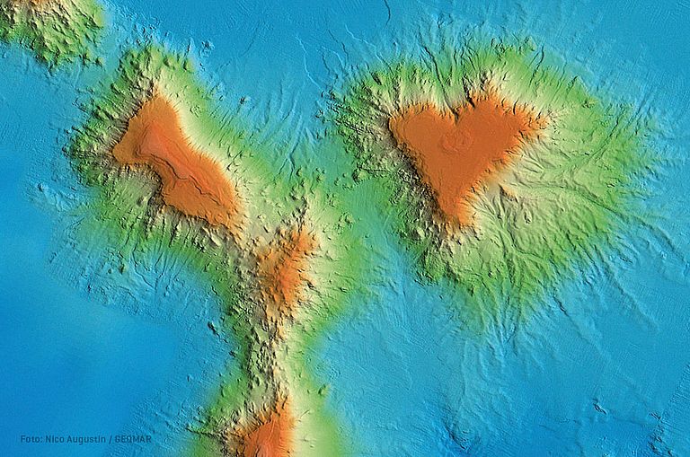Karte der Grimaldi Seamounts. Visualisierung: Nico Augustin/GEOMAR