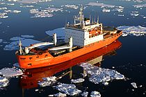 Der russische Forschungseisbrecher Alademik Fyodorov. Foto: OSL