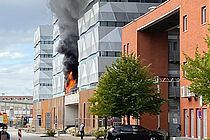 Fire on the roof of the GEOMAR extension building