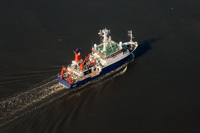 Last Thursday the ALKOR returned to her home port of Kiel at the end of the three-week HOTMIC expedition from Malaga to the mouth of the Elbe. Photo: Andreas Villwock/GEOMAR
