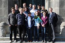 Empfang im Rathaus: Die Teilnehmer und Koordinatoren von GAME mit dem 1. stellvertretenden Stadtpräsidenten Rainer Tschorn (rechts). Foto: J. Steffen, IFM-GEOMAR