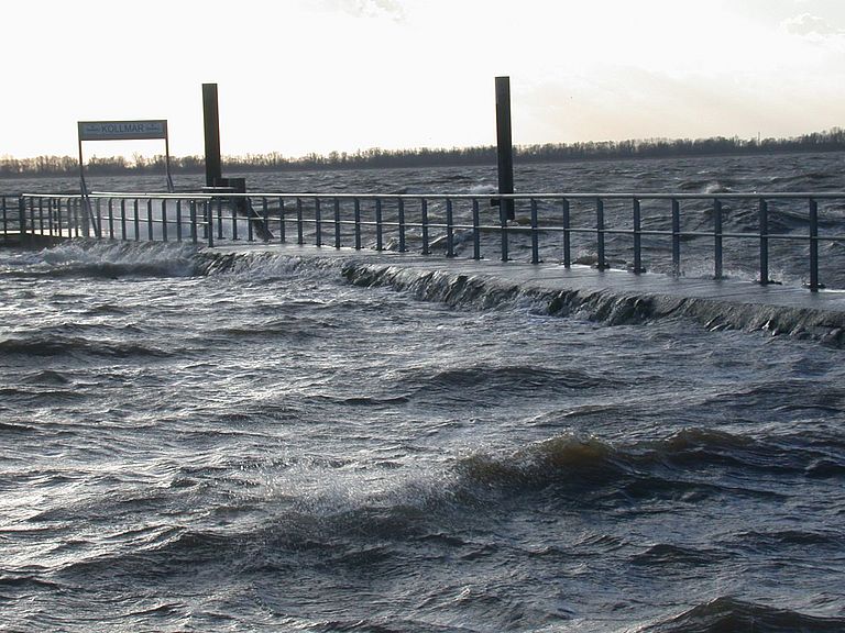 Sturmflut an der Elbe. Foto: A. Villwock.