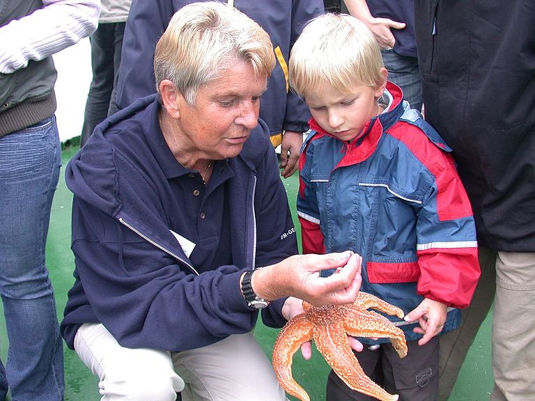 Heidi Gonschior beim Kids Festival. Foto: A. Villwock, GEOMAR.