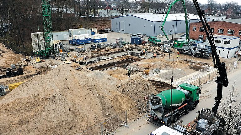 March 2016: Work on the foundation of the parking garage