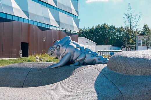 Abbildung des "Kunst am Bau"-Kunstwerks am GEOMAR