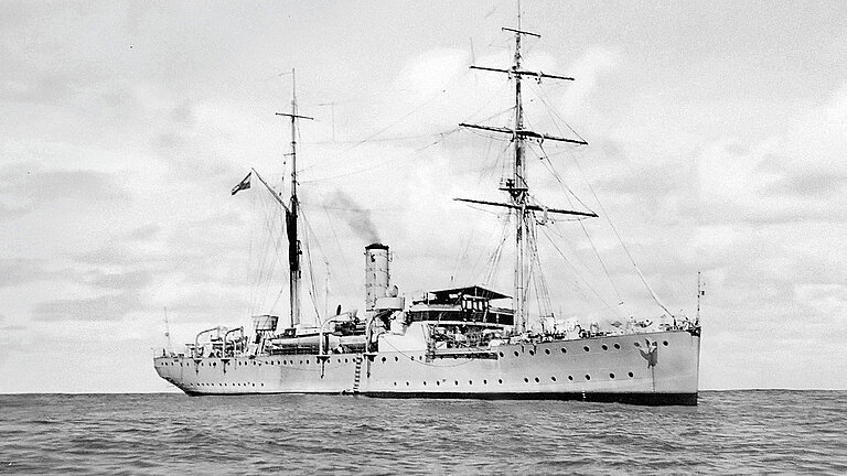 Original black-and-white photograph of Meteor I 