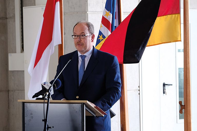 Fürst Albert II. von Monaco am 21.09. im OSCM: „Die Entscheidungen, die wir für die Zukunft unseres Planeten treffen müssen, basieren auf Wissen“. Foto: A. Villwock, GEOMAR.