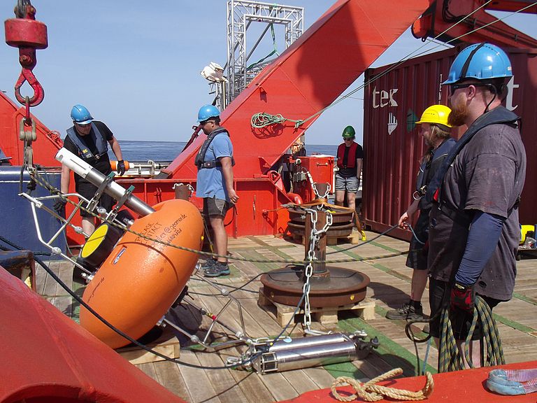 Maintaining a mooring