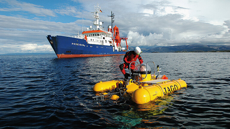 JAGO und FS POSEIDON 2014 im norwegischen Trondheimfjord.