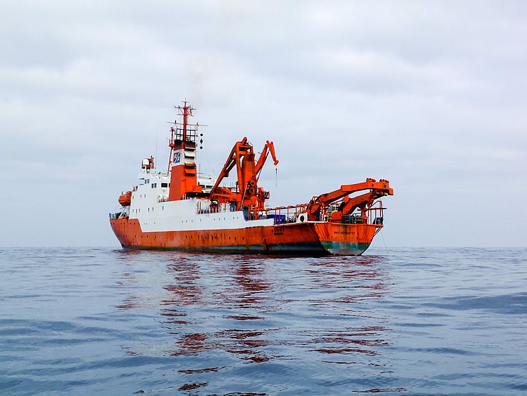 Research vessel SONNE in the Atlantic. 
