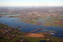 Starke, regionale Regenfälle und damit verbundene Überschwemmungen wie hier im schleswig-holsteinischen Störtal sind mit bisherigen Klimamodellen nur schwer berechenbar. Im europäischen Netzwerk VALUE arbeiten Klimaforscher aus 21 europäischen Nationen daran, globale Klimamodelle auf einzelne Regionen herunterzubrechen. Foto: A. Villwock, GEOMAR