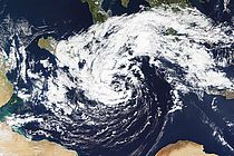 Der Vb-Zyklon 90M am 30. Oktober 2016 südöstlich von Sizilien. Foto: NASA, earthobservatory.nasa.gov