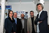 Prominente Unterstützung für GAME: Die Journalistin Sarah Zierul, der ehemalige Minister für Arbeit, Justiz und Europa des Landes Schleswig-Holstein Uwe Döring, der Rostocker Meeresbiologe Professor Gerhard Graf, Jens Ambsdorf von der Lighthouse Foundation sowie der Verleger Nikolaus Gelpke (v.l.) begleiten das Forschungs- und Studienprogramm beratend in die Zukunft. Foto: J. Steffen, IFM-GEOMAR