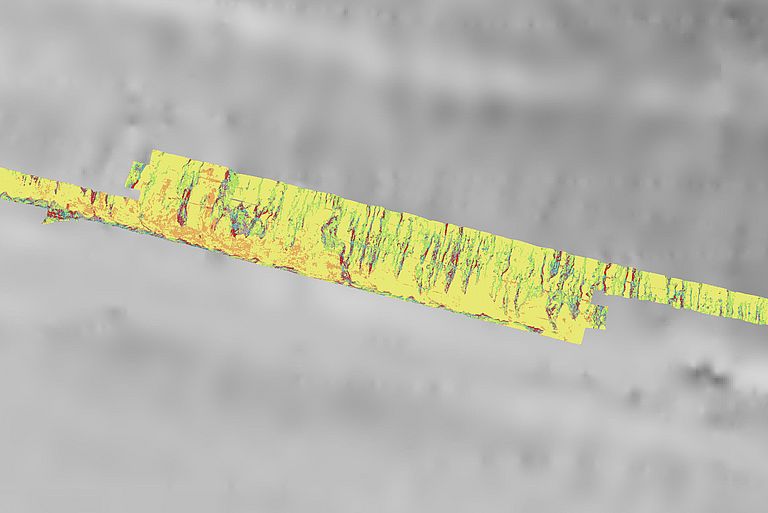 Senckenberg- und GEOMAR- Forscher*innen haben mittels hydroakustischer Meeresbodenkartierung herausgefunden, dass der Meeresgrund im Atlantik sehr viel vielfältiger ist, als bislang angenommen. Foto: Senckenberg