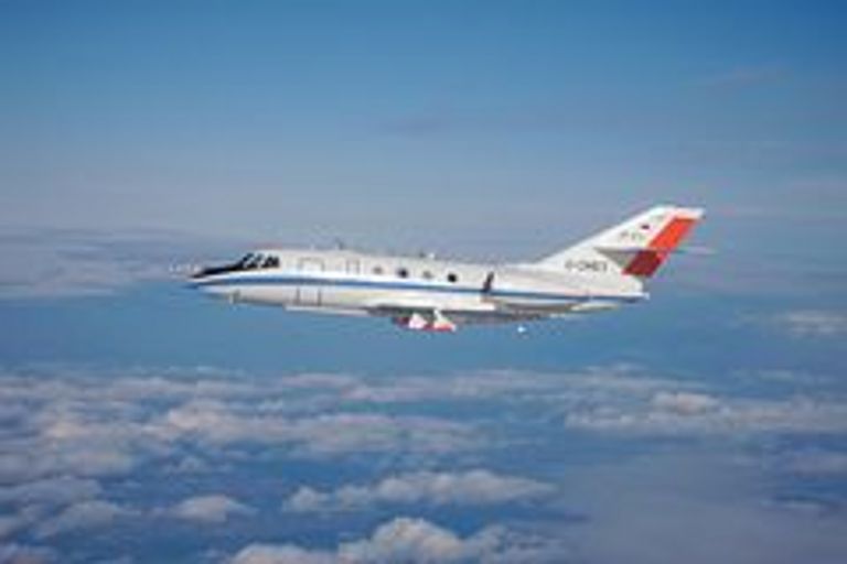The research aircraft FALCON from the German Aerospace Center (DLR) examines the atmospheric parameters that are of interest for the study