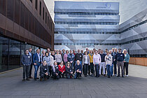 Der Wissenschftliche Beirat mit den Teilnehmenden der Begutachtung im März 2024. 