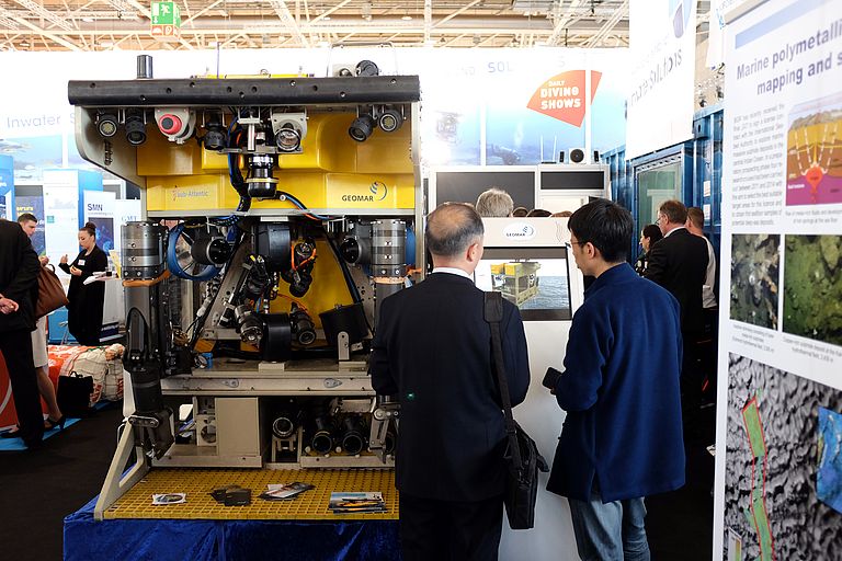 Das Kieler ROV PHOCA ist ein Anziehungspunkt auf der InwaterSolutions. Foto: J. Steffen, GEOMAR