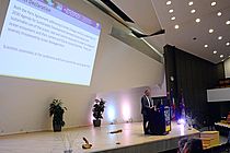 On the last day of the OceanDeoxygenation conference, Prof. Dr. Andreas Oschlies, spokesperson of the SFB754, presents the 'Kiel Declaration'. Photo: Waldimir Haase/GEOMAR