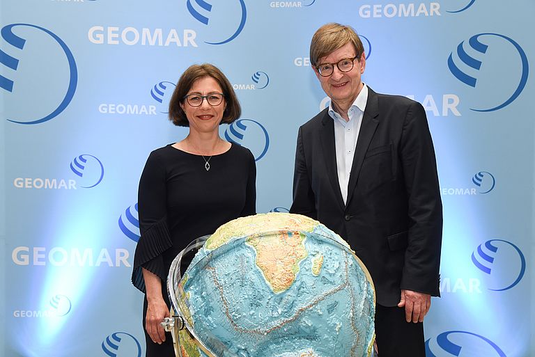 GEOMAR Director Prof. Dr. Katja Matthes and Prof. Dr. Otmar D. Wiestler, President of the Helmholtz Association 