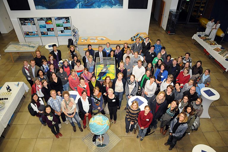 Around 100 people gathered at the first lecture of the "GEOMAR Marie Tharp Lecture Series for Ocean Research" of the WEB. Photo: GEOMAR