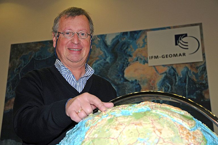 Wolf-Christian Dullo unterstützt die internationale Zusammenarbeit in der Forschung. Foto: Maike Nicolai, IFM-GEOMAR